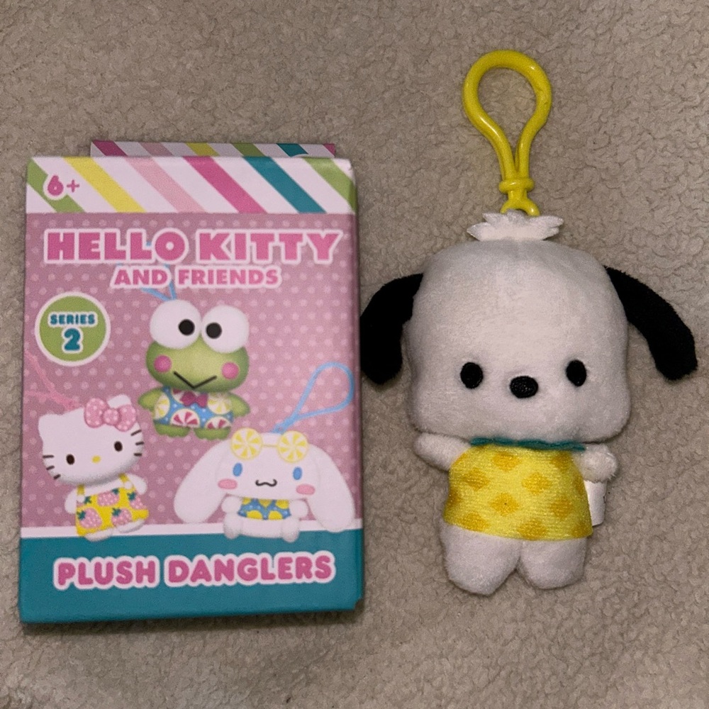 Hello Kitty and Friends Plush Dangler Blind Box - Picture 3 of 3